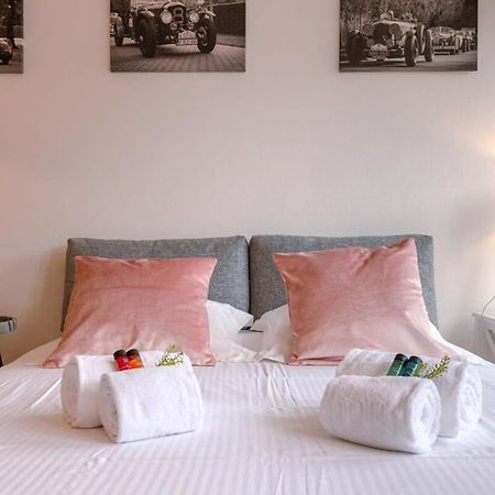 Huswell - Beautiful And Spacious Studio With Side Seaview Knokke-Heist Exteriör bild